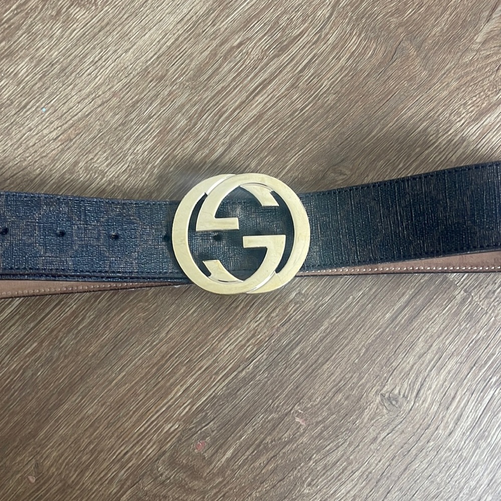 Brown gucci belt